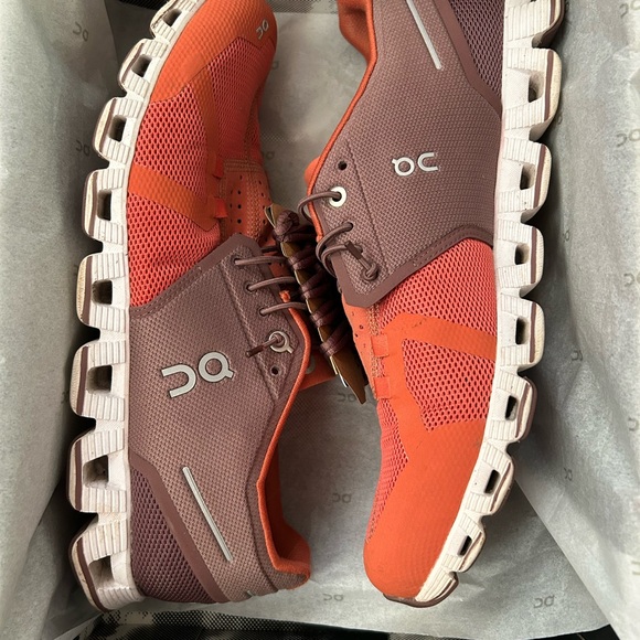 On Cloud 50/50  Women's Size 10.5 - Picture 4 of 7